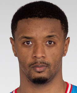 Elijah Hughes