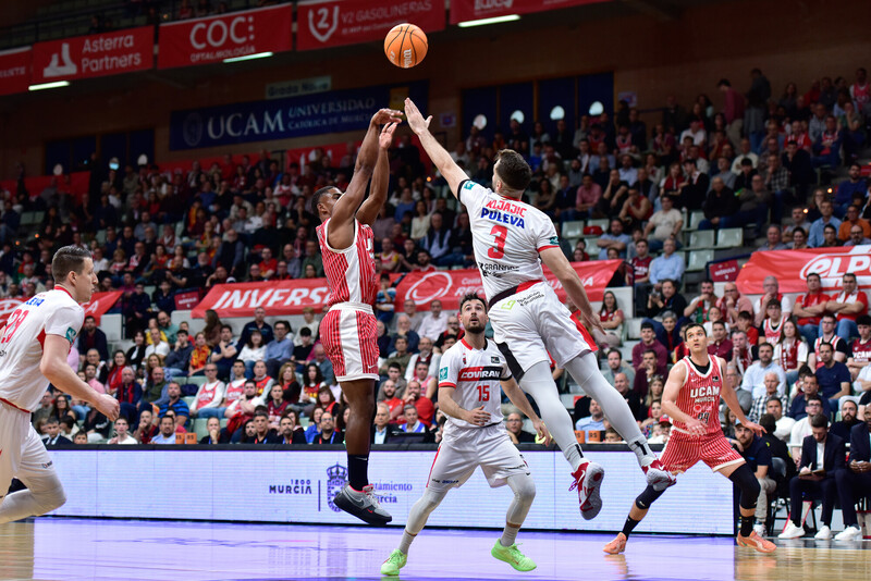 La actuación inédita de David DeJulius